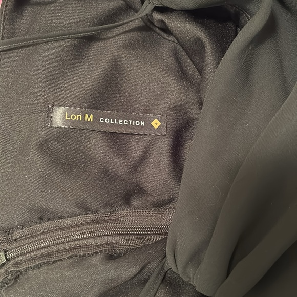 Black Cocktail Dress. Size 4/6. - Picture 7 of 7